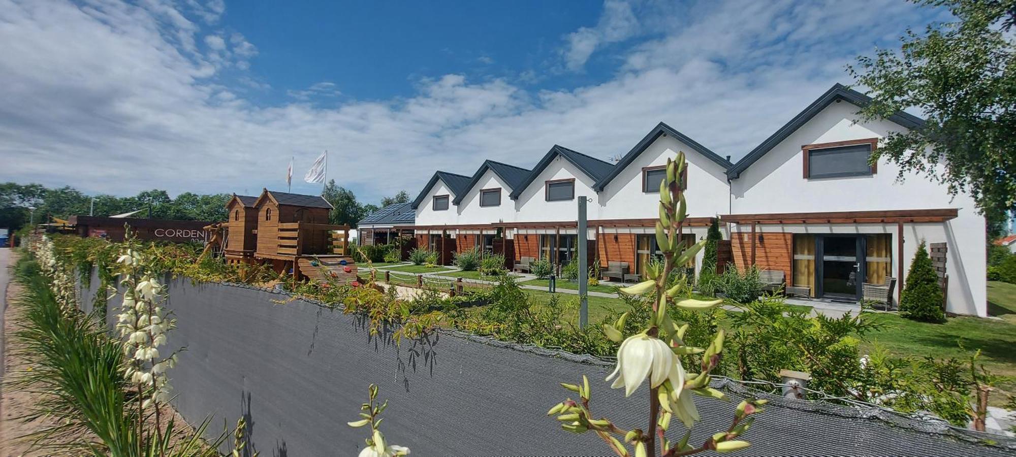 Corden Village Domek letniskowy